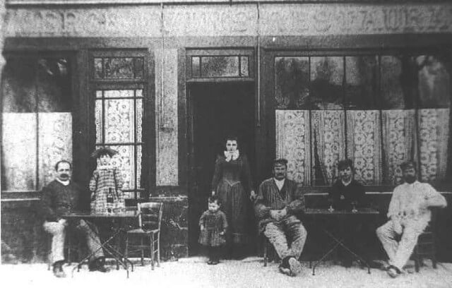 Photograph of Auberge Ravoux in 1890